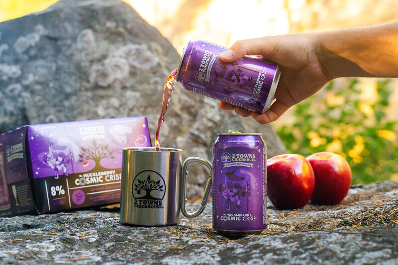 2 Towns Ciderhouse Huckleberry