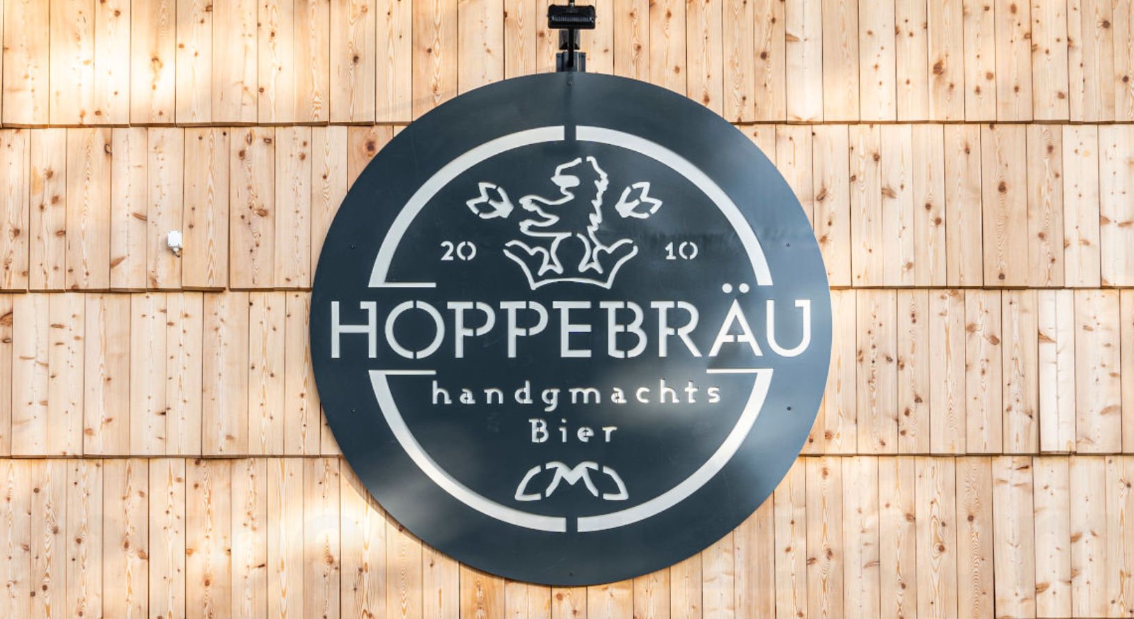 Hoppebräu Handgmachts Bier Sign