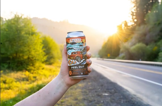 2 Towns Ciderhouse Launches Peel Out PNW Grapefruit Radler